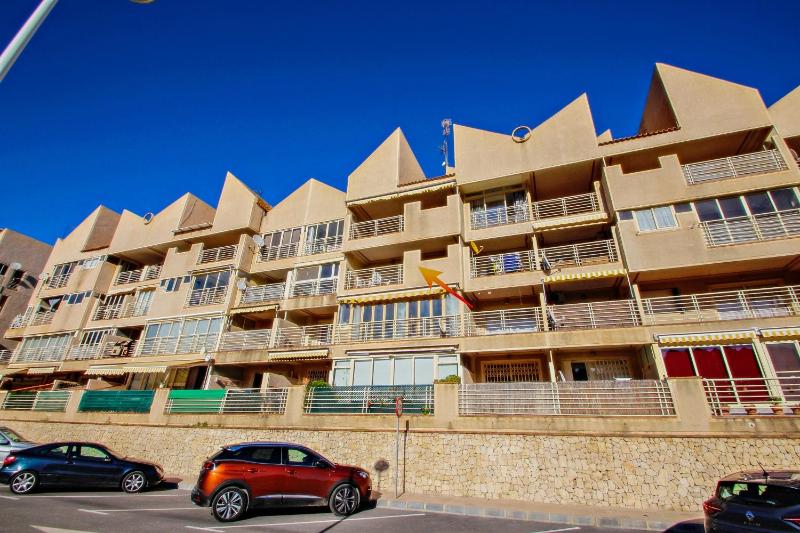 Gioia - sea view apartment in Calpe - image 3