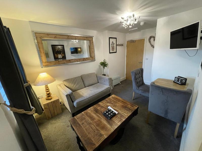 Apartment image 4