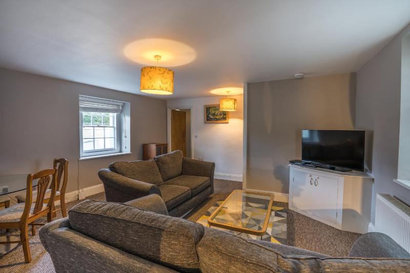 Trinity Mews - image 42