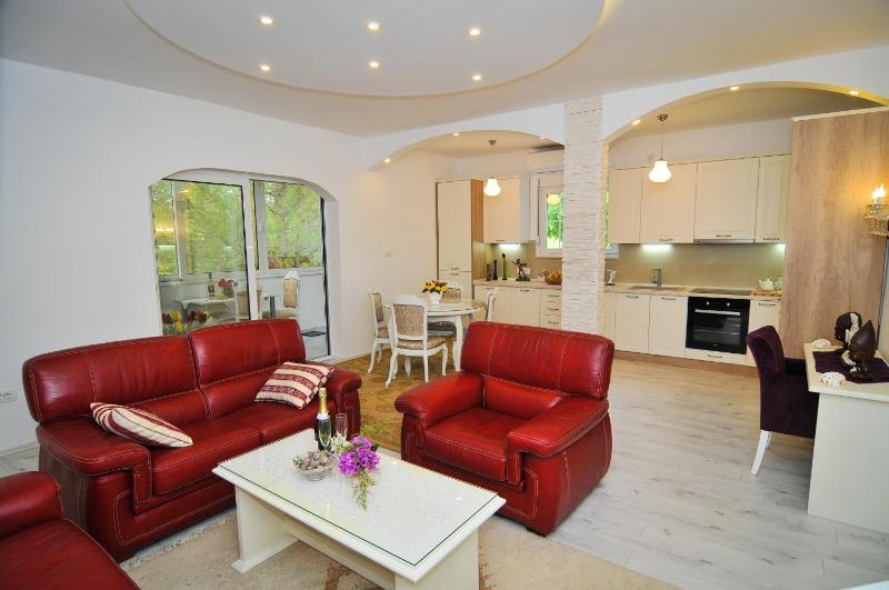 Three-Bedroom Apartment image 1