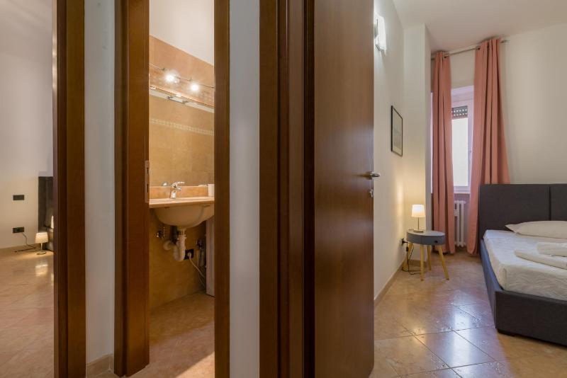 Suite Marco in Centro città - image 3