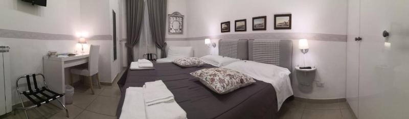 Deluxe Double Room (2 Adults + 1 Child) image 1