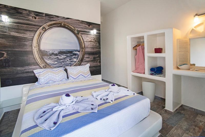 Apartment with Sea View image 1