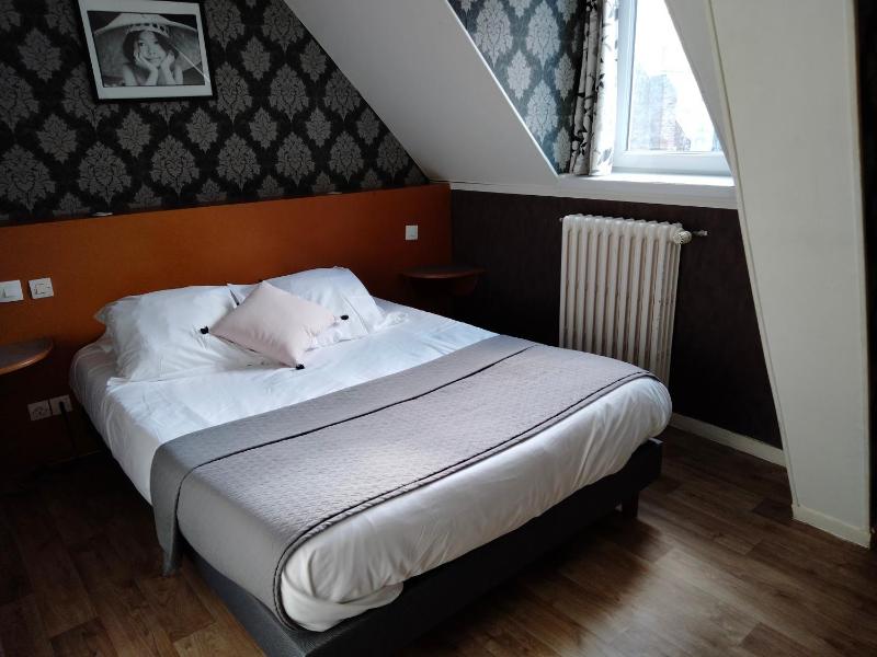 Triple Room image 1