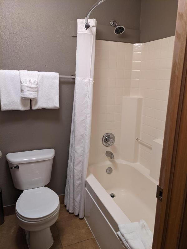 Breck Inn - image 2