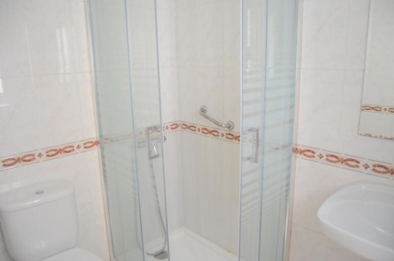 Triple Room image 2