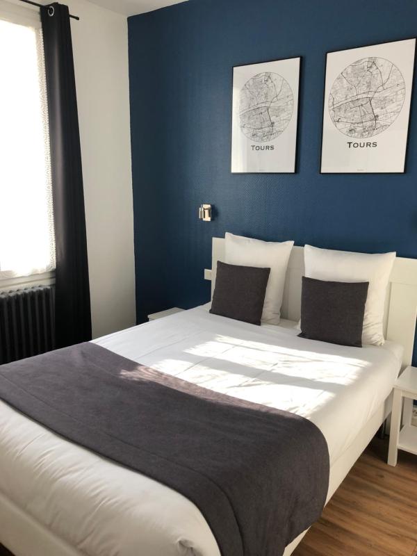 Double Room image 1
