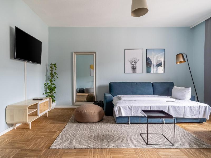 One-bedroom Suite M image 2