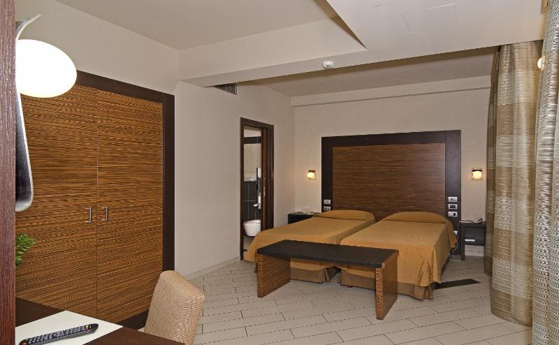 Hotel Eden - image 4