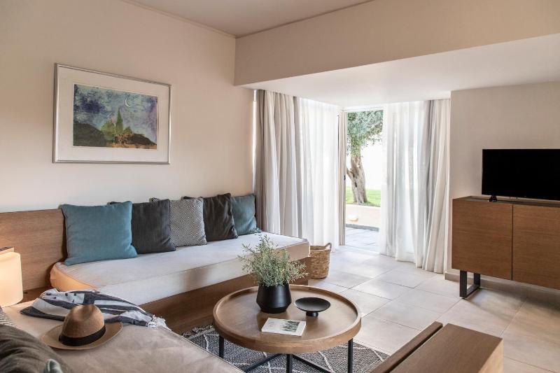 Bungalow image 1