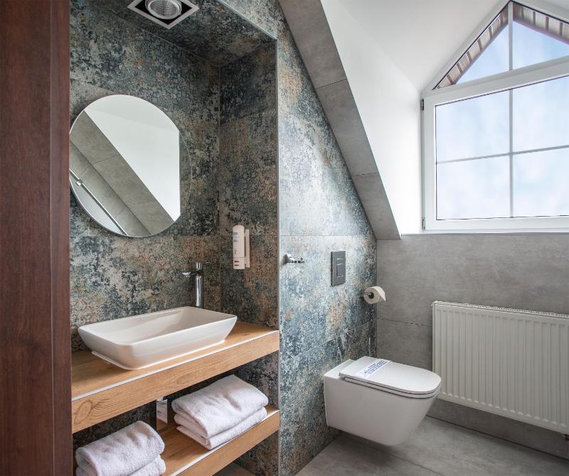 Suite image 4