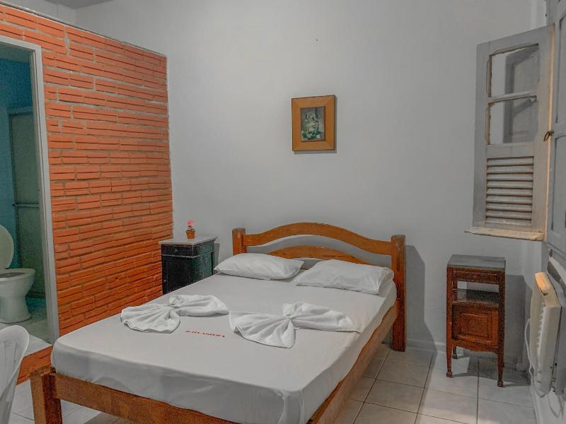 Double Room with Air Conditioning image 1