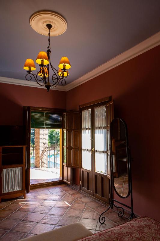 Suite with Balcony image 3