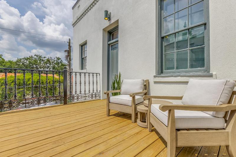 Bellwether House - image 37