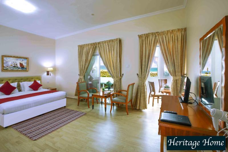 Suite with Sea View image 4