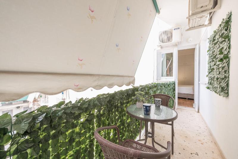 Boutique Acropolis Apartment by Cloudkeys - Just 5 minutes walk to Acropolis Museum - image 6