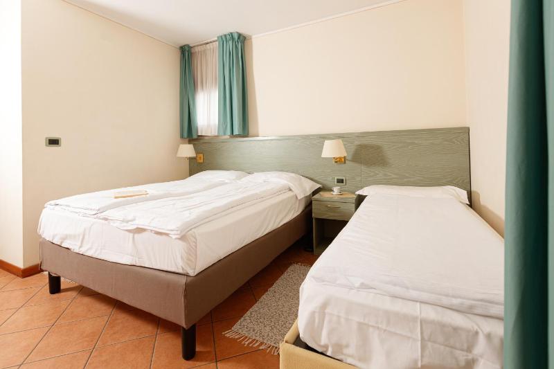Triple Room image 1