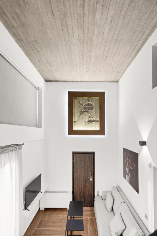 ATHENIAN VIEW LOFT - image 12