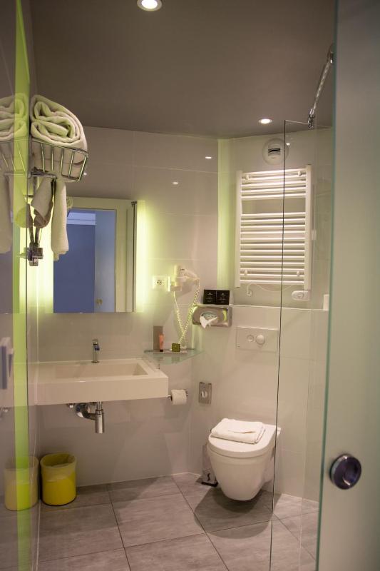 Privilege Double Room image 4