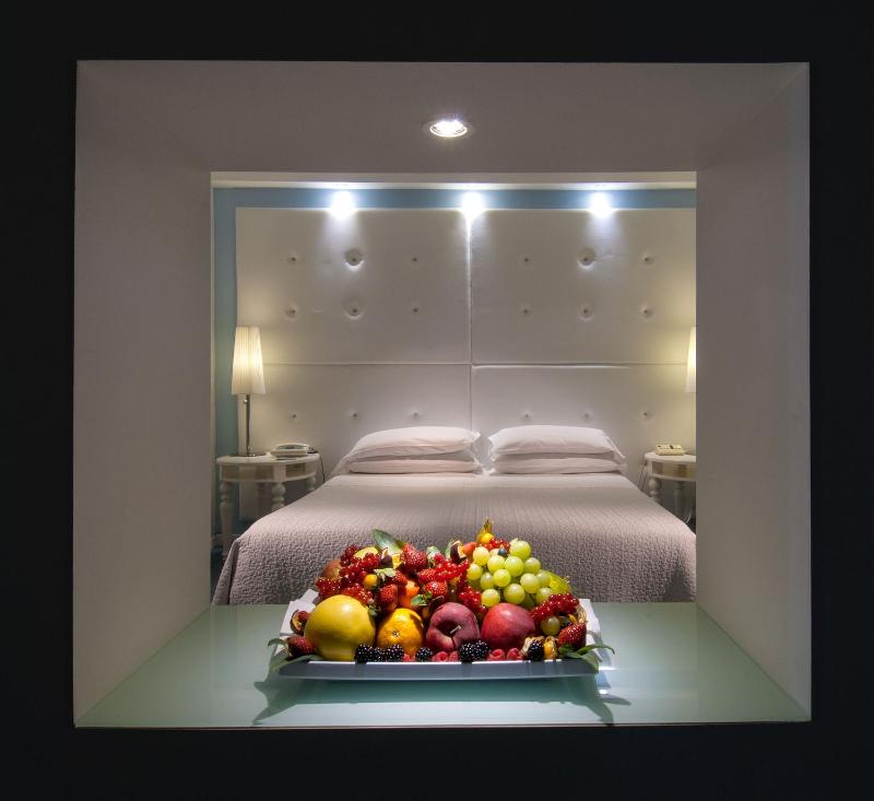 Deluxe Suite image 4