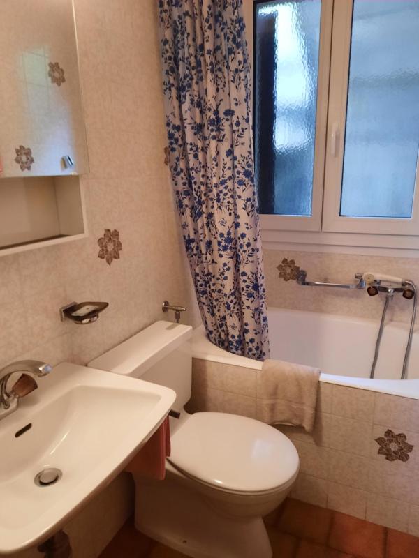 Three-Bedroom Apartment image 4