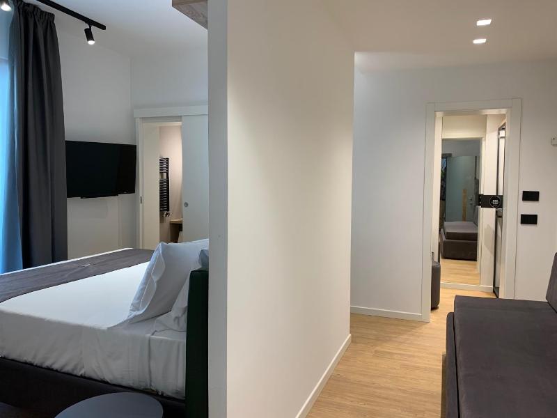 Triple Room image 4