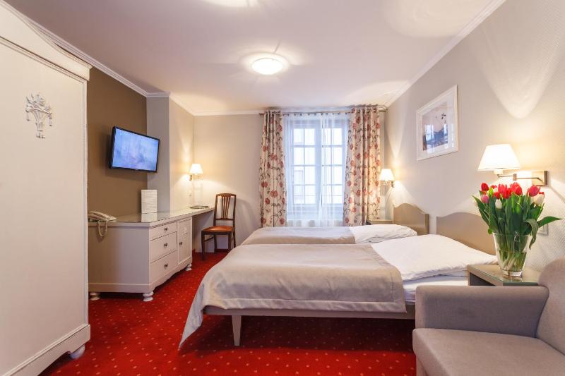 Hotel Czarna Róża - image 9