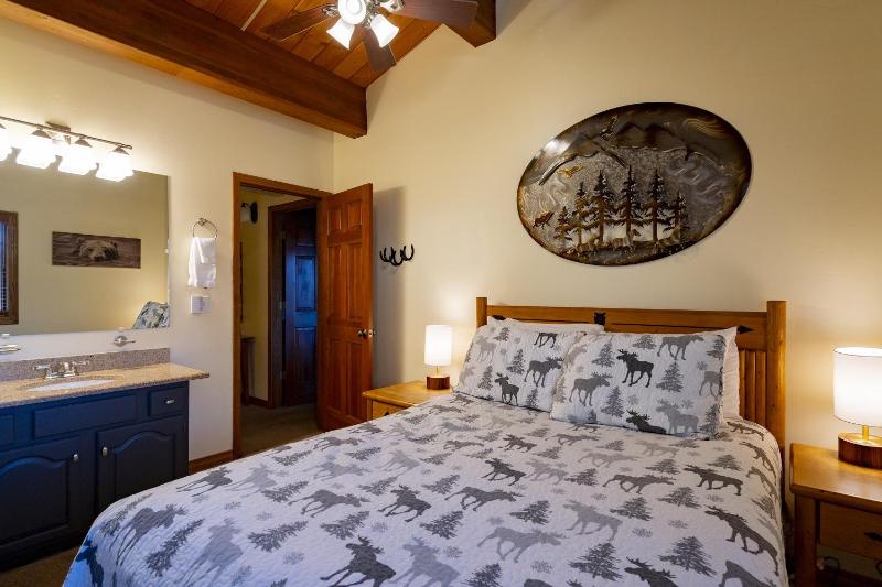 Phoenix 208 Townhouse - image 24
