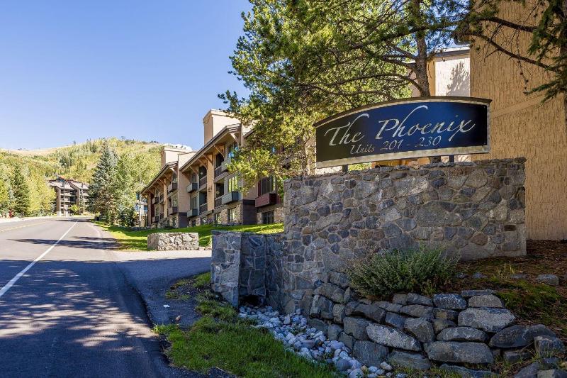 Phoenix 208 Townhouse - image 34