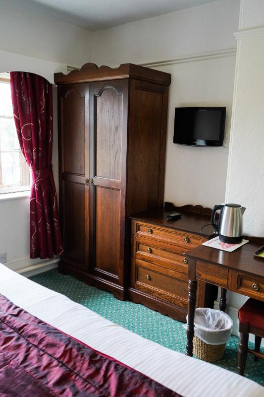 Double Room with Private Bathroom image 1