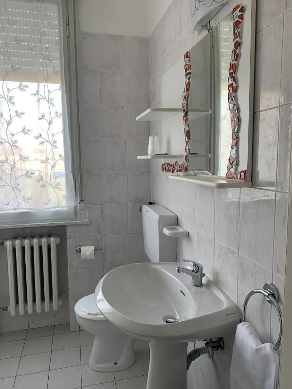 Albergo Moderno - image 37