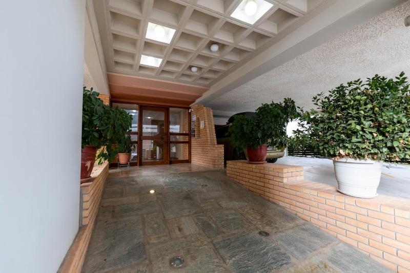 Economy Double Room image 3