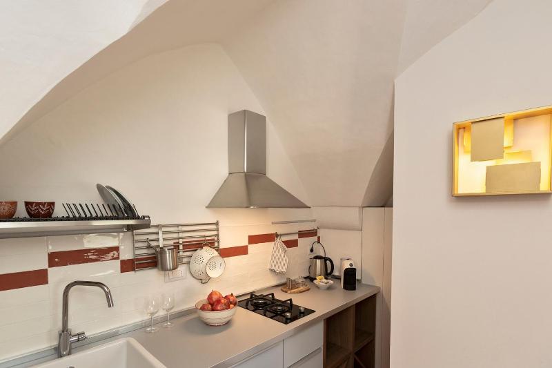 Deluxe Apartment image 2