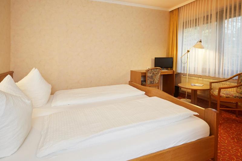 Double Room image 1