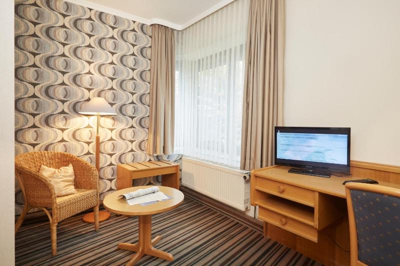 Single Room image 2