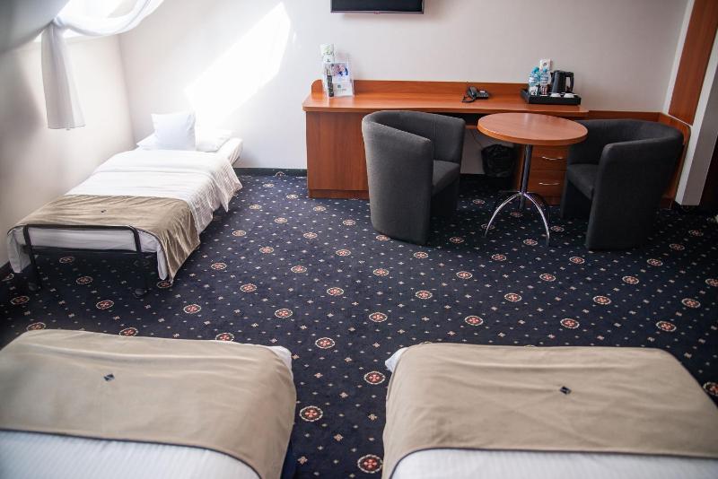 Triple Room image 1