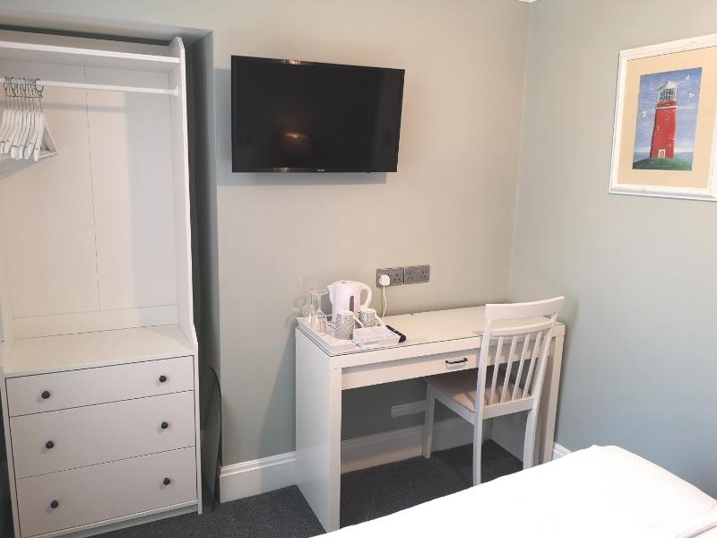 Ivy Bank Guest House Tenby - image 17