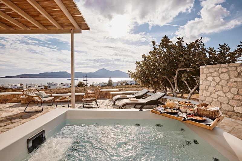 Junior Suite with Sea View image 2