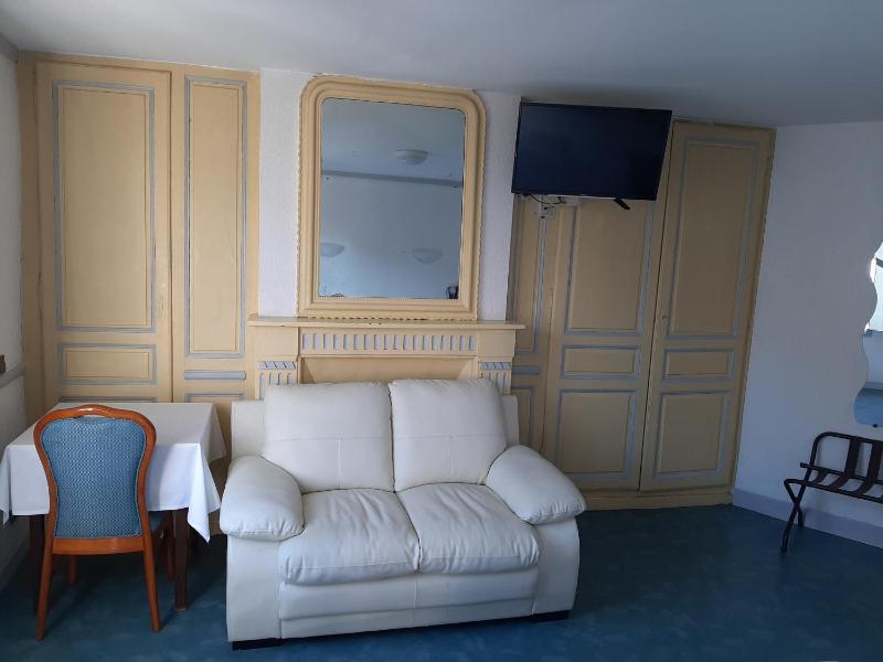 Triple Room image 4