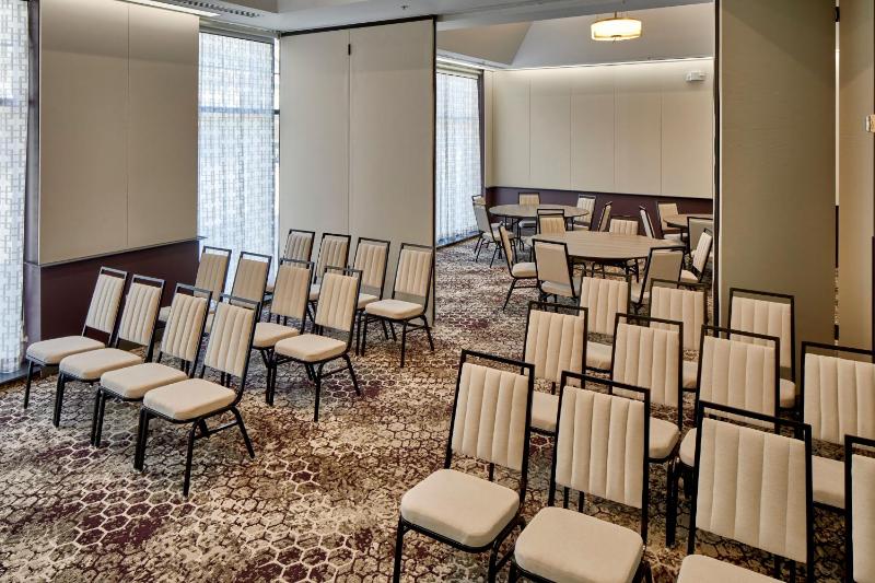 Hotel Indigo Cleveland Downtown by IHG - image 17