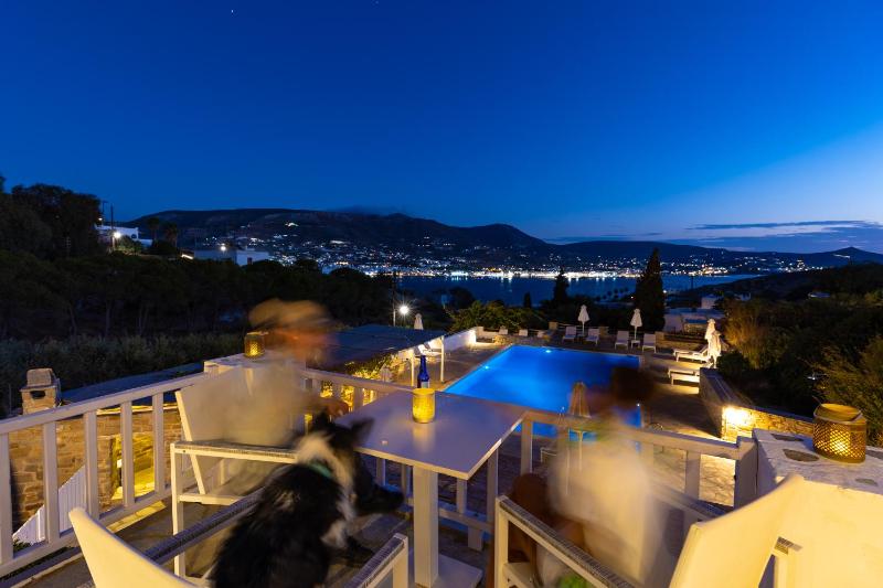 Akrotiri Hotel - image 43