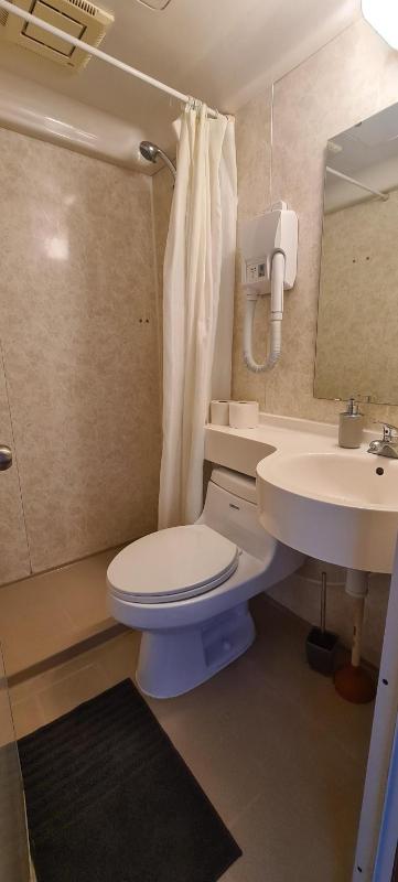 Standard Single Room image 4