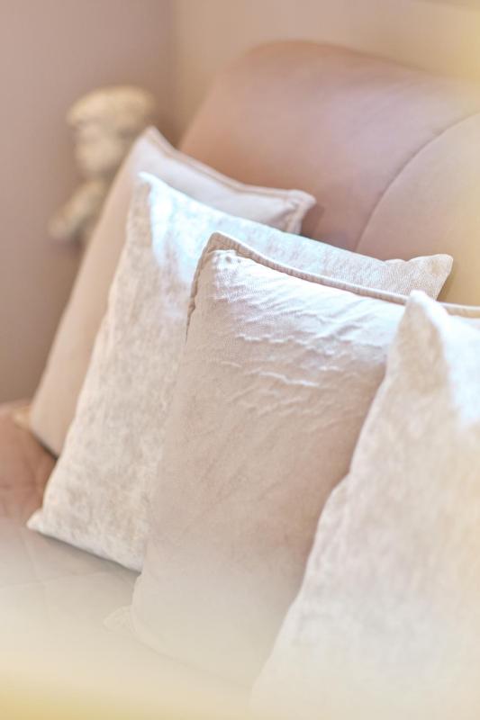 Deluxe Suite image 1