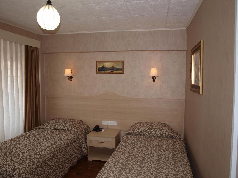 Hotel Nezih Istanbul - image 16