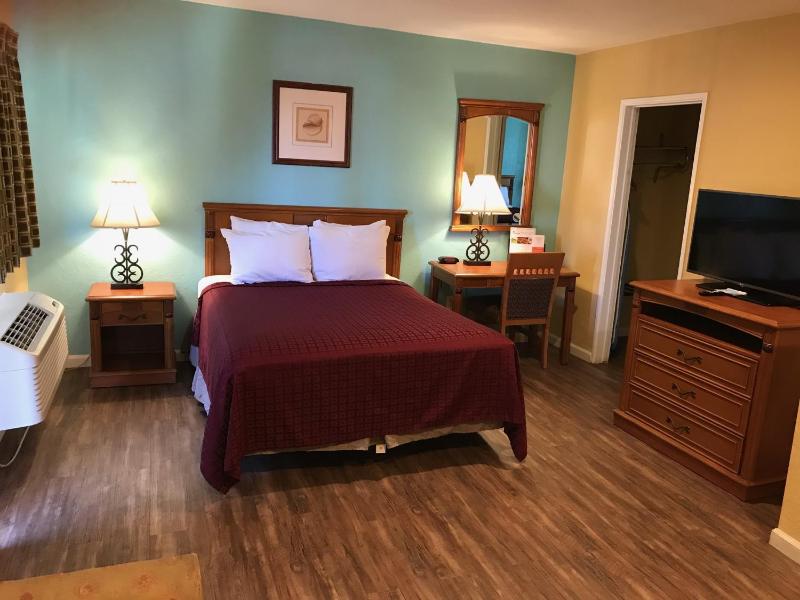 Travelodge by Wyndham San Diego SeaWorld - image 16