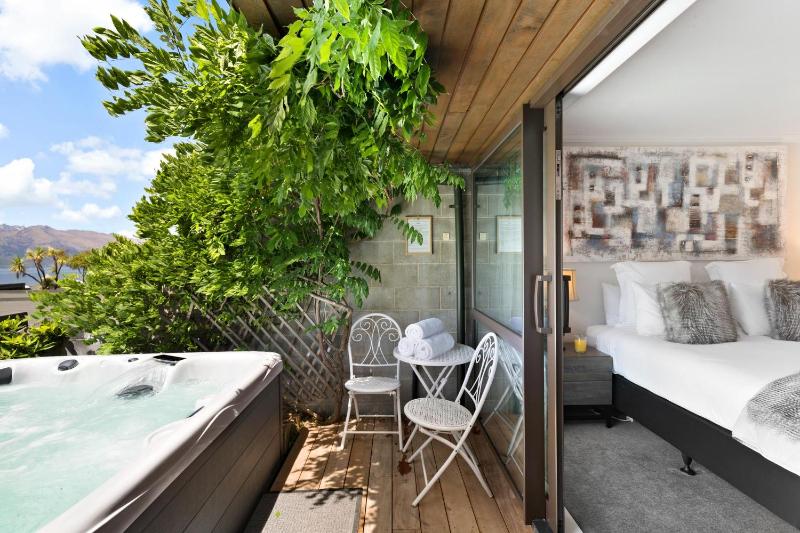 Distinctive Alpine Meadows - image 40
