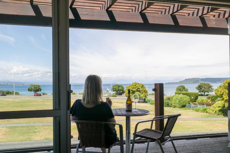 Suncourt Hotel & Conference Centre - image 27