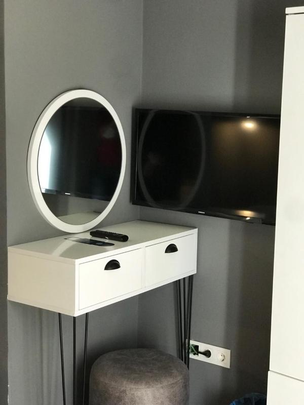 Standard Double or Twin Room image 4