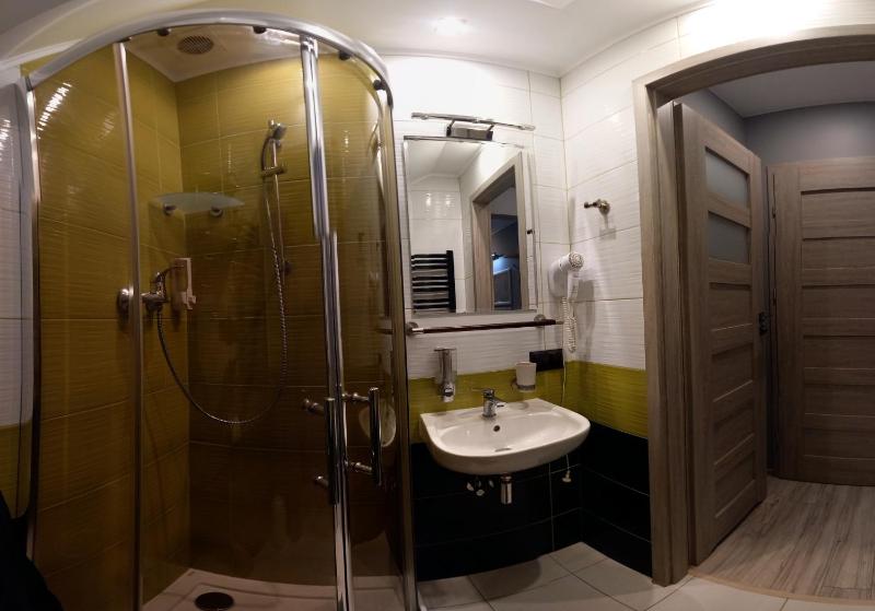 Deluxe Double Room image 2