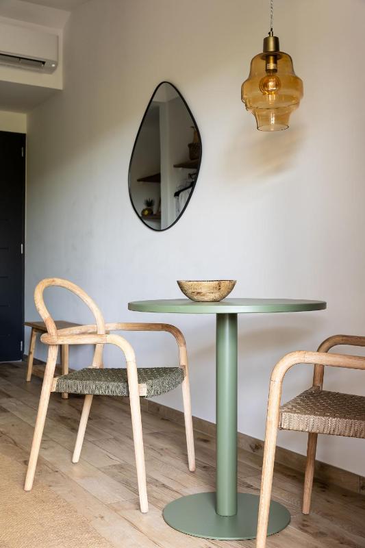 Double Room with Private Swimming Pool  image 2